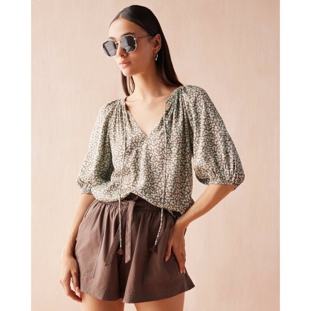 Anthropologie Omika Isla Tasseled Blouse Elliot Galapago Womens Size Small